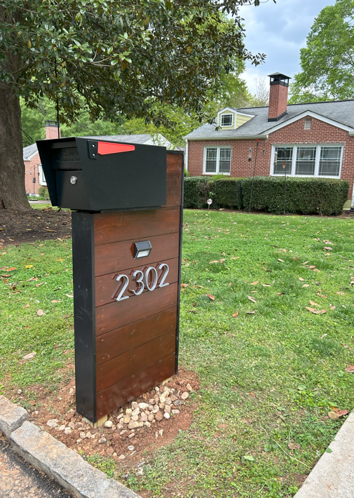 Darker brown custom mailbox